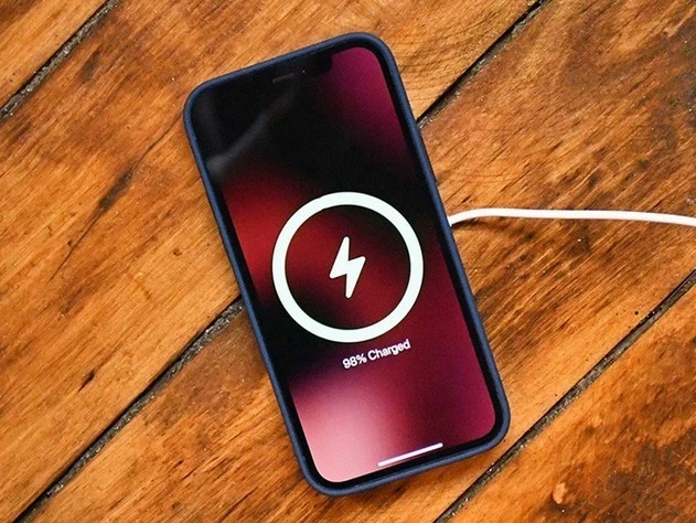 烟台苹果手机维修分享iPhone 12可以随便充电吗 